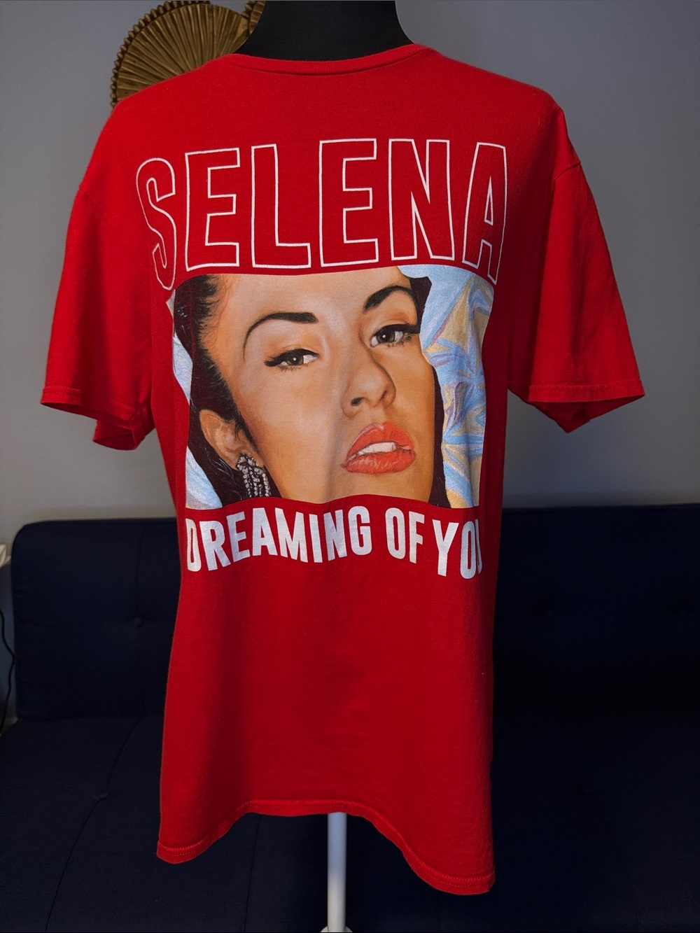 Selena Merchandise Red Graphic 100% Cotton Tee - “Dreaming Of You” size Large